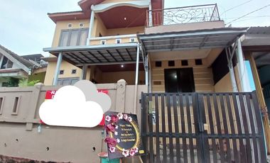 DIJUAL RUMAH TENGAH KOTA BERNUANSA MINIMALIS