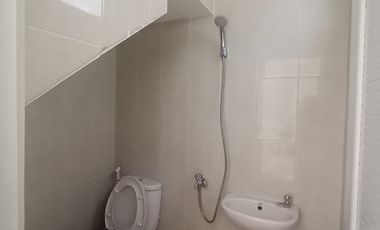 Jual Rumah Hook Over Kredit 85JT Graha Laras Sentul dkt Pemda Bogor