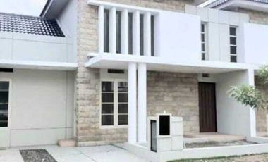 Disewakan /Jual Rumah PURI SURYA JAYA Cluster VALENCIA SPRING Sidoarjo