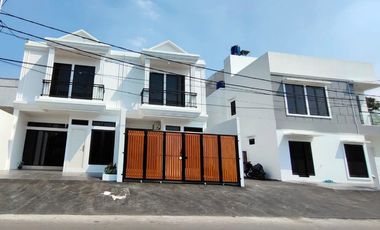 Rumah 2 Lantai Lokasi Strategis Cempaka Putih Dekat RS Islam