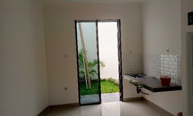 Rumah 2 Lantai Lokasi Strategis Cempaka Putih Dekat RS Islam