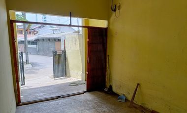 Dijual rumah hoek 1 lantai Jalan Berlian BMP Harapan Jaya Bekasi e0124
