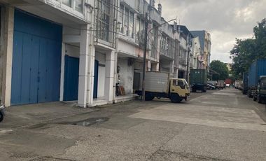 Quick sale of 3 adjoining shop houses in Lodan - Ancol