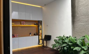 Rumah Modern Tropical Minimalis ada private pool