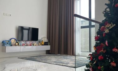 Rumah Modern Tropical Minimalis ada private pool