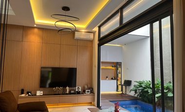 Rumah Modern Tropical Minimalis ada private pool