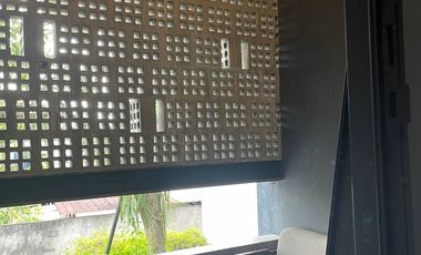 Rumah Modern Tropical Minimalis ada private pool