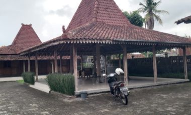 DIJUAL RUMAH JOGLO & Beberapa Gazebo cocok buat Rumah Makan di mungkid