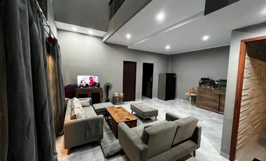 dijual rumah bagus lokasi dekat mall pakuwon solo baru