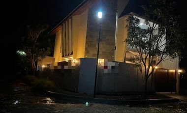 dijual rumah bagus lokasi dekat mall pakuwon solo baru