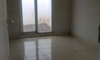 Disewakan Rp800 perBulan. 250 mtr dari Stasiun. Dekat BSD, TerMURAHH