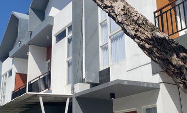 Miliki rumah villa 2 lanti view pegunungan passive income ratusan juta