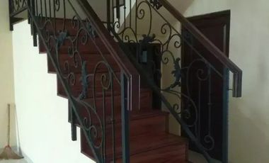 Di jual rumah baru di kemanggisan dekat Binus