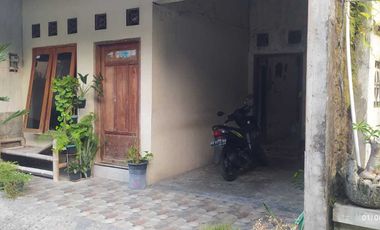 Rumah Murah Siap Huni di Perumahan Pelangi Mojosongo Jebres Solo