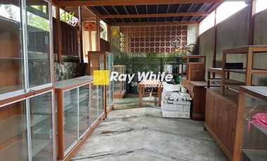 Dijual Rumah Klasik Pinggir Waduk Cengklik Cocok Untuk Resto