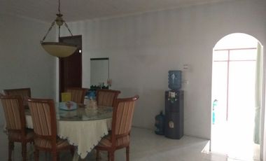 Disewa Rumah Besar Bisa Utk Gudang di Cicukang Sayap Taman Kopo Indah