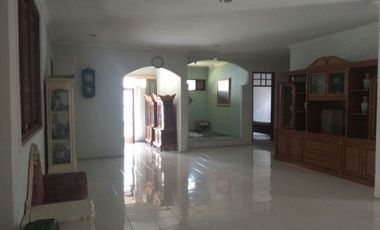 Disewa Rumah Besar Bisa Utk Gudang di Cicukang Sayap Taman Kopo Indah