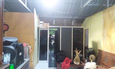 Dijual Tanah Bonus Rumah Lama di Jagalan Jebres Solo Lokasi Strategis