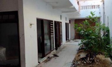 Dijual Rumah dan Gudang di Manyar Sambongan, Surabaya.