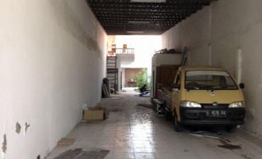 Dijual Rumah dan Gudang di Manyar Sambongan, Surabaya.