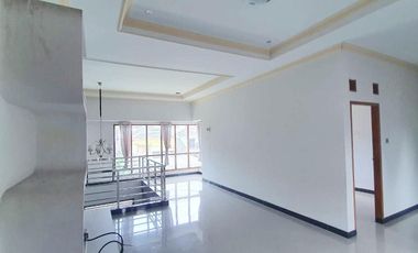 Dijual Cepat Rumah Mewah Dalam Perumahan Elite Dukuh Permai Residence Jaktim