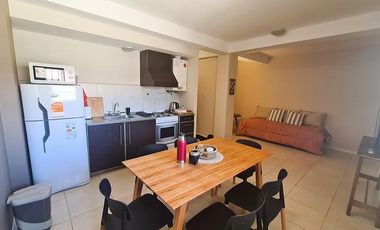 Dpto AMOBLADO de 2 dorm - Av. Quiroga y Blas Parera