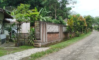 READY RUMAH SIAP HUNI ASRI NAN SEJUK DI PUCANG MAGELANG