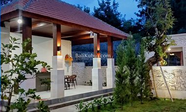 [AMR-126.SVG] For Monthly Rent Apartment Loft Room In Jl Sekar Sari Kesiman East Of Denpasar