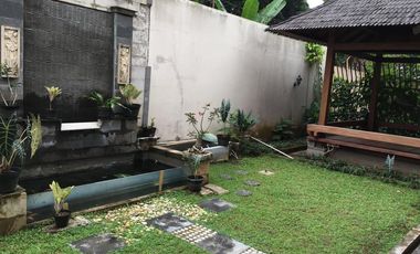 Rumah mewah di Townhouse, Grand Bintaro Residence