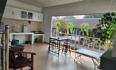 Rumah Mewah 2 Lantai 700 m2 di Manahan, Solo