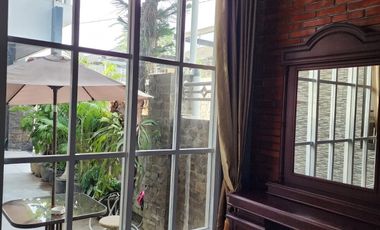 Rumah Mewah 2 Lantai 700 m2 di Manahan, Solo