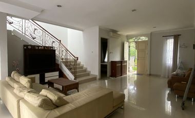 Disewakan Rumah Cluster Vassa Terrace Vassa Residence Lippo Cikarang