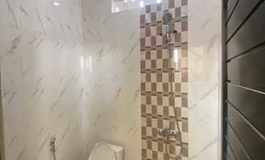 RUMAH DI PAULAN COLOMADU DEKAT RUMAH PAK JOKOWI SOLO DAN KAMPUS UMS