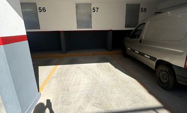 Cochera en venta. PLANTA BAJA EN TORRE FENIX