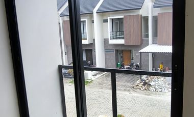 Rumah Modern Central Park Juanda Sidoarjo