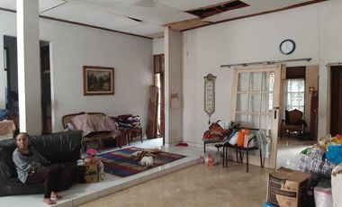 Rumah di pusat kota Jakarta timur