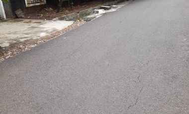 Rumah di pusat kota Jakarta timur