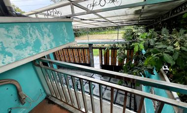 Rumah Luas Ada Kolam Renang Dekat Tol Gondangrejo