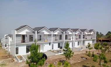 Investasi rumah nuansa villa dekat ke rumah sakit cisarua