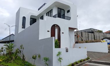 Villa Nusa Dual dengan Pemandangan Laut