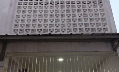 Rumah minimalis di Rawa Buntu