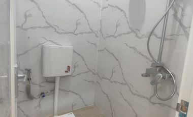 Di Jual Rumah Murah Meriah 2 lantai Johar baru Jakarta pusat