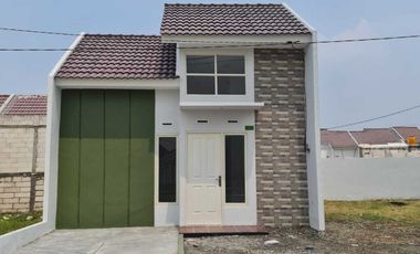 Istimewa Disewakan Rumah Baru Gress Perumahan Green Menganti Regency