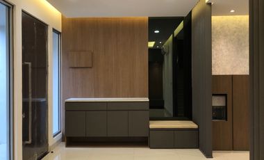 Disewakan Cepat Rumah Full Furnish Mewah dan Termurah. Dekat taman
