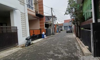 Jual Rumah CANTIK BANGET Lingkungan Nyaman MURAH strategis dkt cimahi