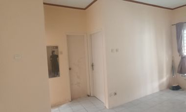 Dijual Rumah tnh 157 komplek Wika