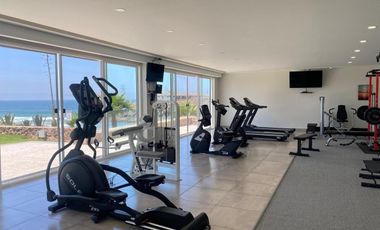 Beautiful Oceanfront Condominium