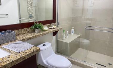 Beautiful Oceanfront Condominium