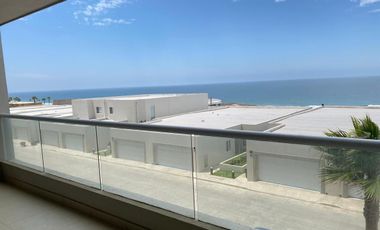 Beautiful Oceanfront Condominium