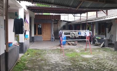 Tanah Luas Lokasi Strategis Tengah Kota Cocok Untuk Kost Taman siswa